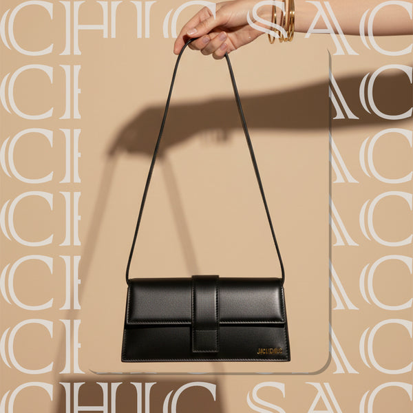 Sac long en cuir JACQUEMUS Le Bambino